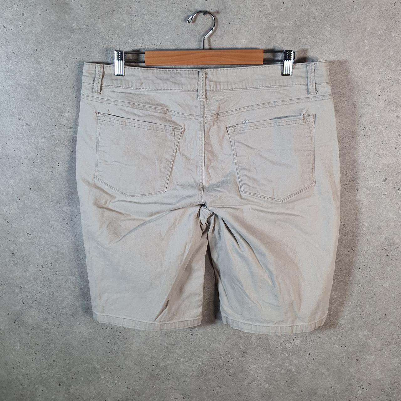 Vintage Lee Riders Low Rise Short Shorts Jorts Cargo Womens W38 Beige Relaxed A4530