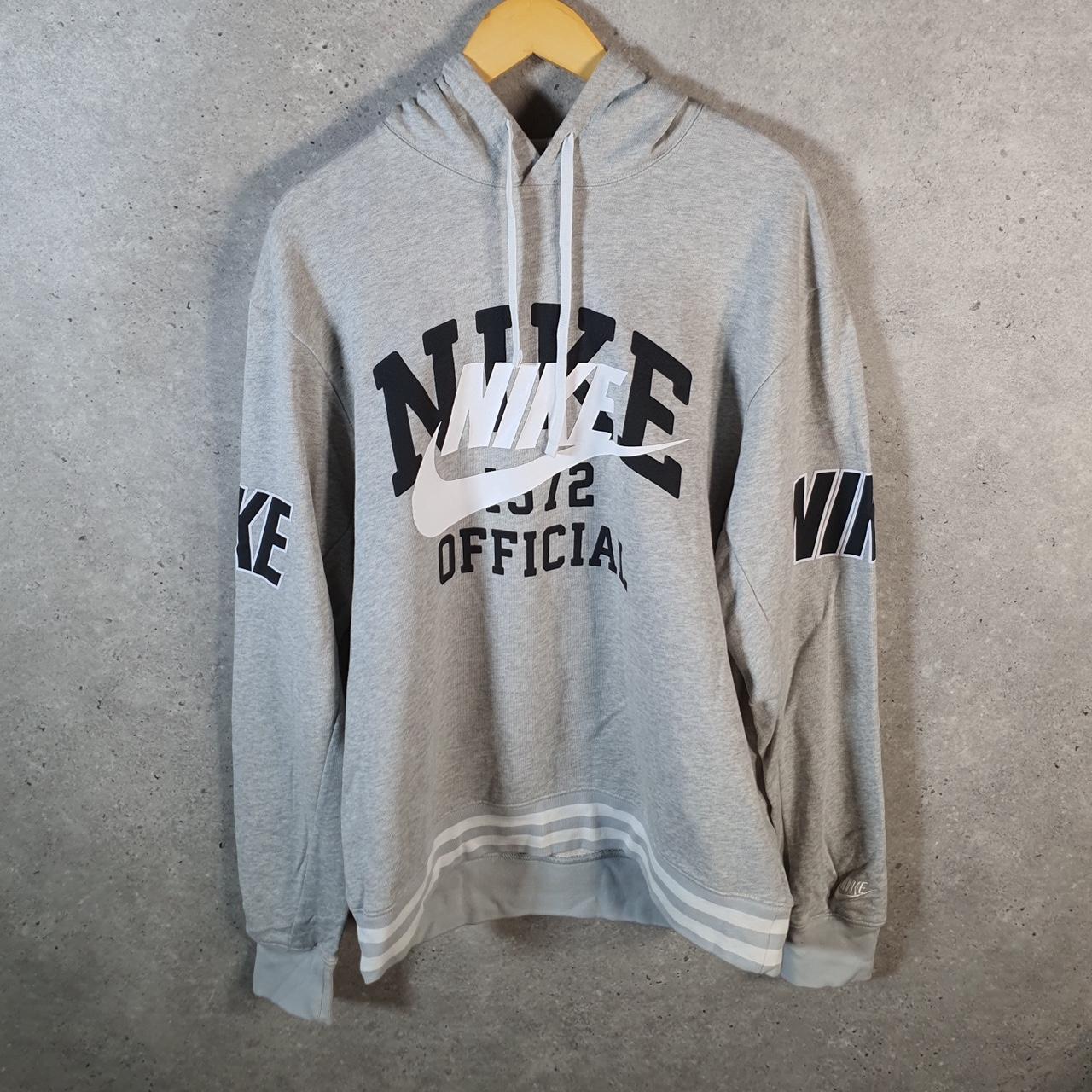 Vintage Nike Club Hoodie Men’s Medium Grey Swoosh Y2K Pullover Sweatshirt Logo