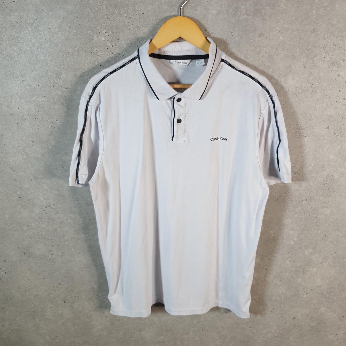 Vintage Calvin Klein Spellout Polo Shirt Men’s Medium White Casual Sports