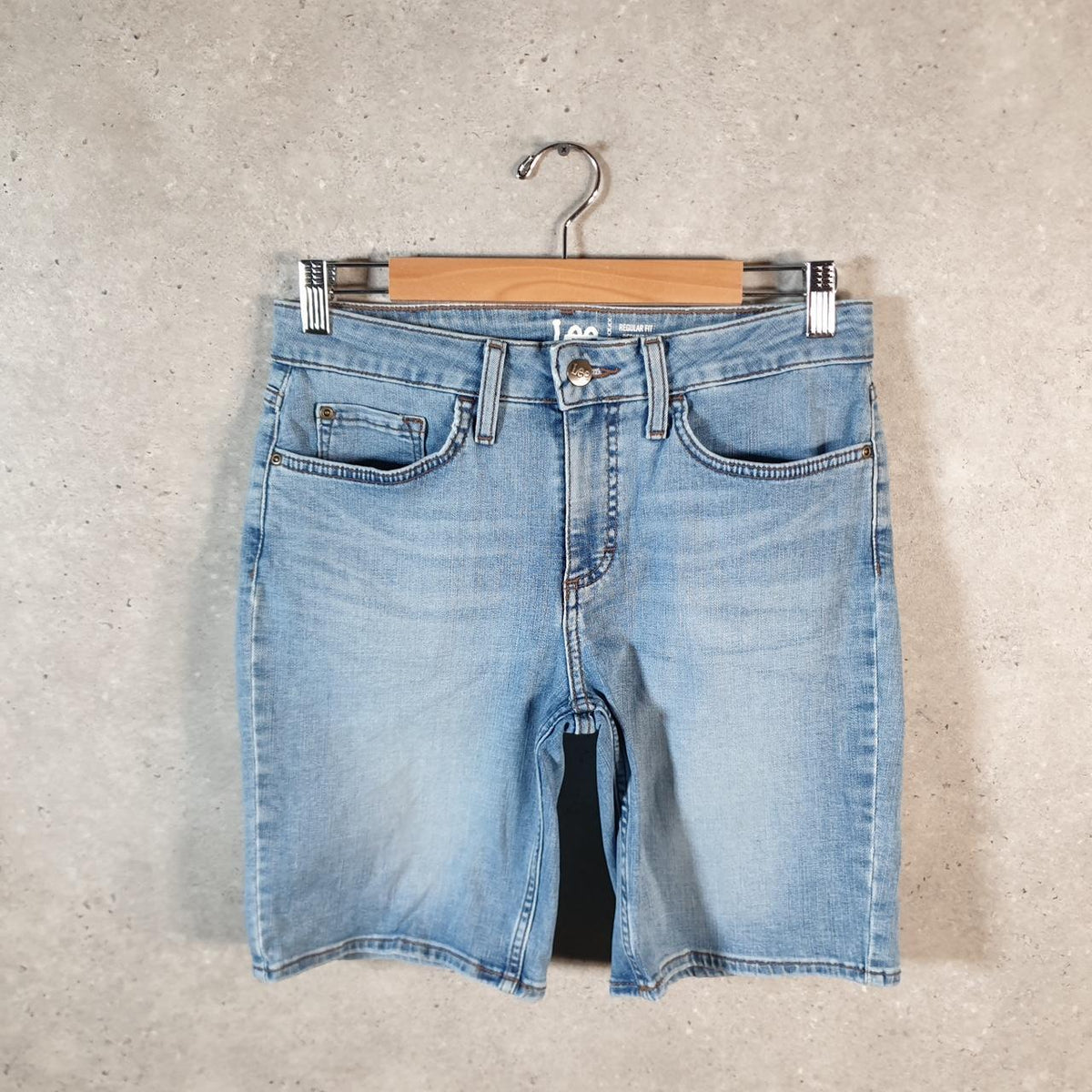 Vintage Lee Baggy Shorts Jorts Cargo Womens W30 Blue Relaxed Denim