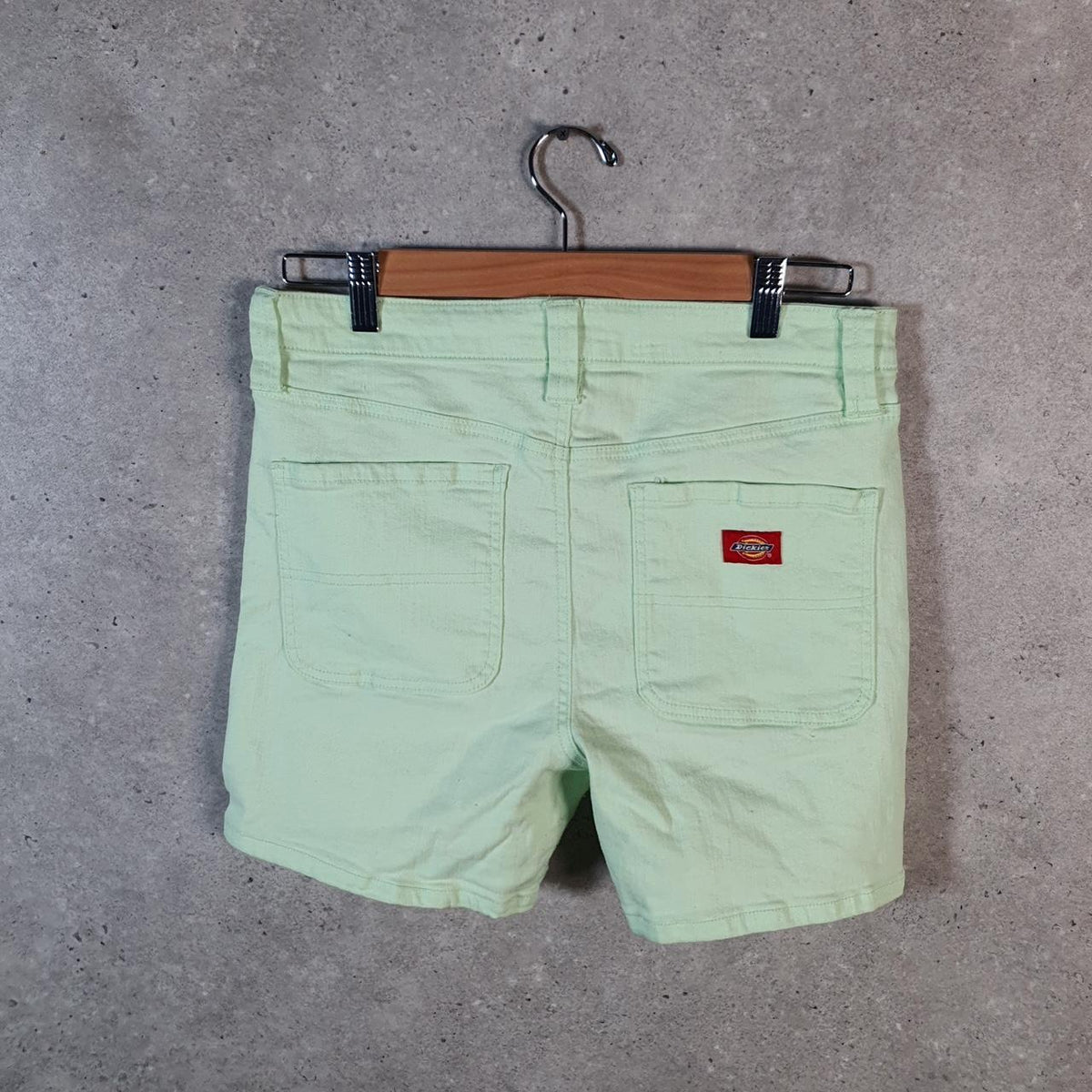 Vintage Dickies Carpenter Shorts Jorts Cargo Womens W30 Green Relaxed Fit Baggy Big Fish Vintage