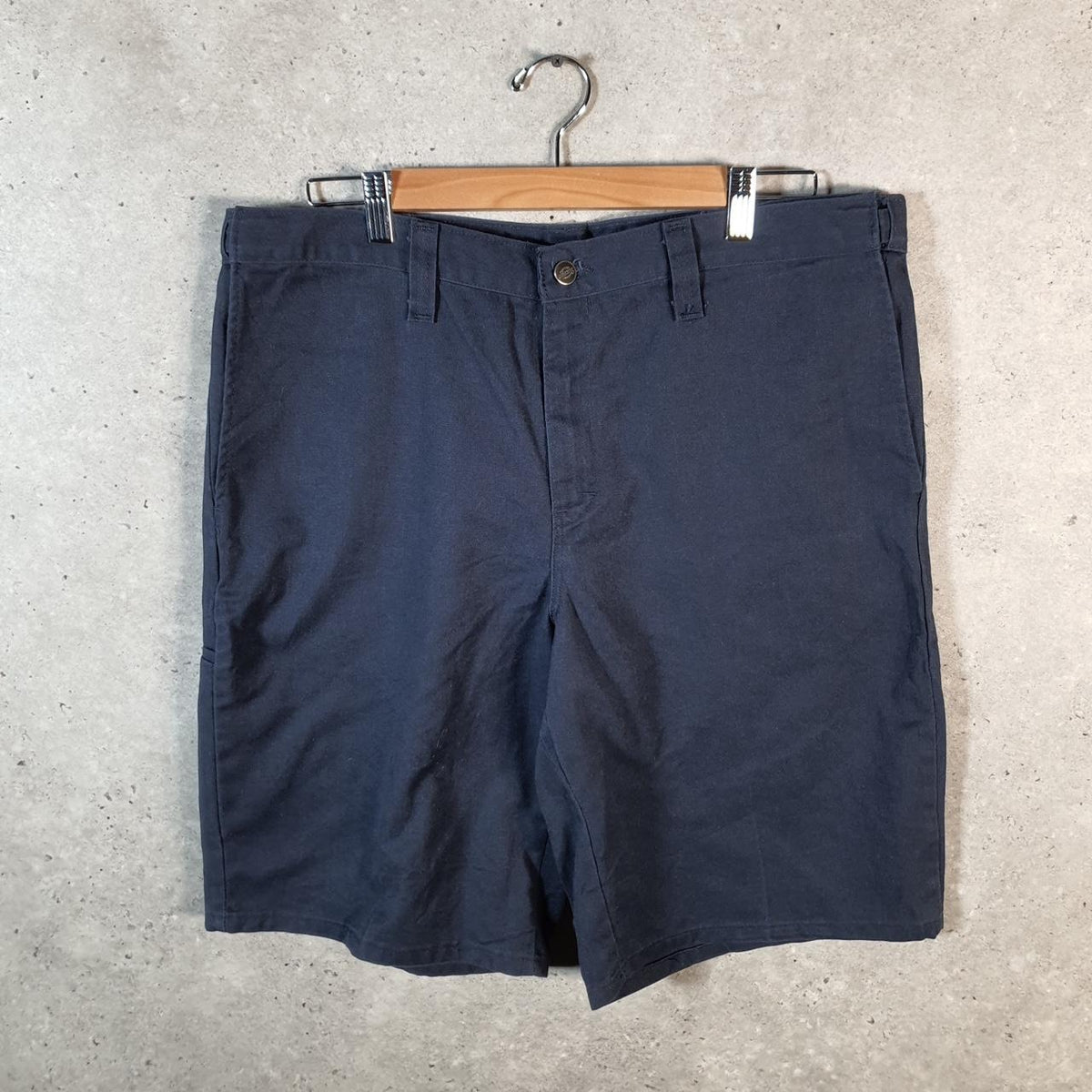 Vintage Dickies Carpenter Shorts Jorts Cargo Men’s W36 Navy Blue Regular Fit Baggy Workwear Big Fish Vintage