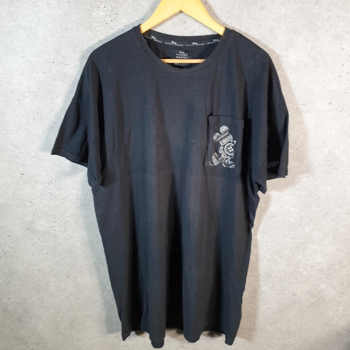 Vintage Disney Land Mickey Mouse T Shirt Shirt Men’s Large Black Logo Graphic Cartoon