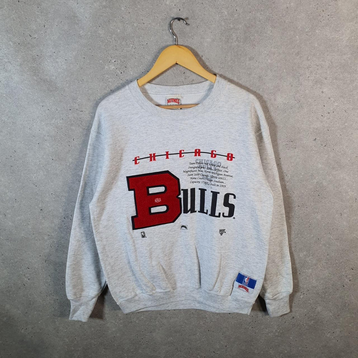 Vintage NBA Nutmeg Buffalo Bills 90s Embroidered Sweatshirt Men’s Medium Grey USA