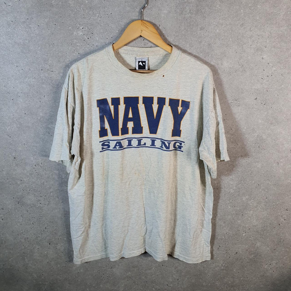 Vintage Alpz Navy Sailing Single Stitch USA 90s T Shirt Men’s XL Grey Graphic Big Fish Vintage