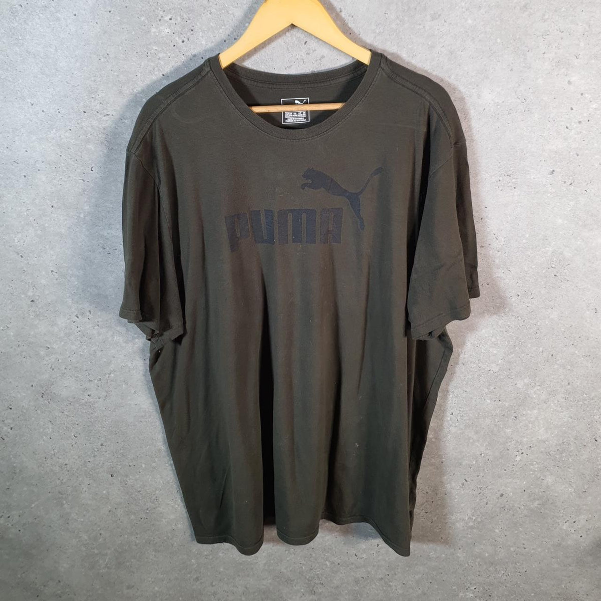 Vintage Puma Spellout T Shirt Men’s 3XL Khaki Green sports Logo Athletic