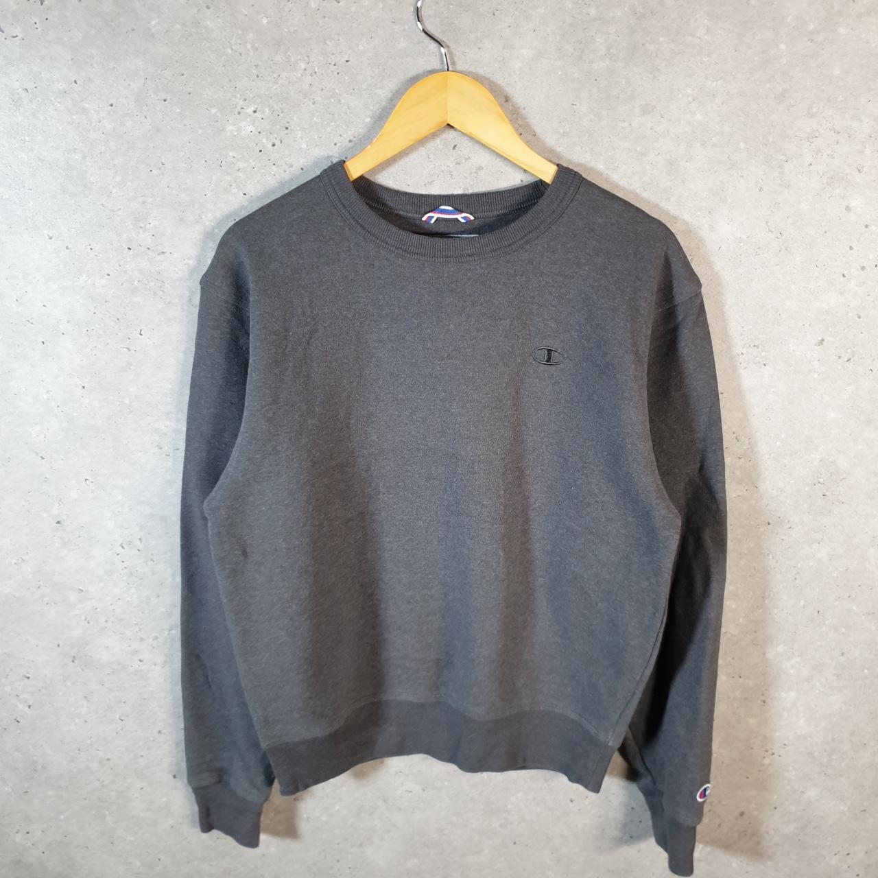 Vintage Champion Sweatshirt Men’s Small Grey USA Pullover Spellout Logo