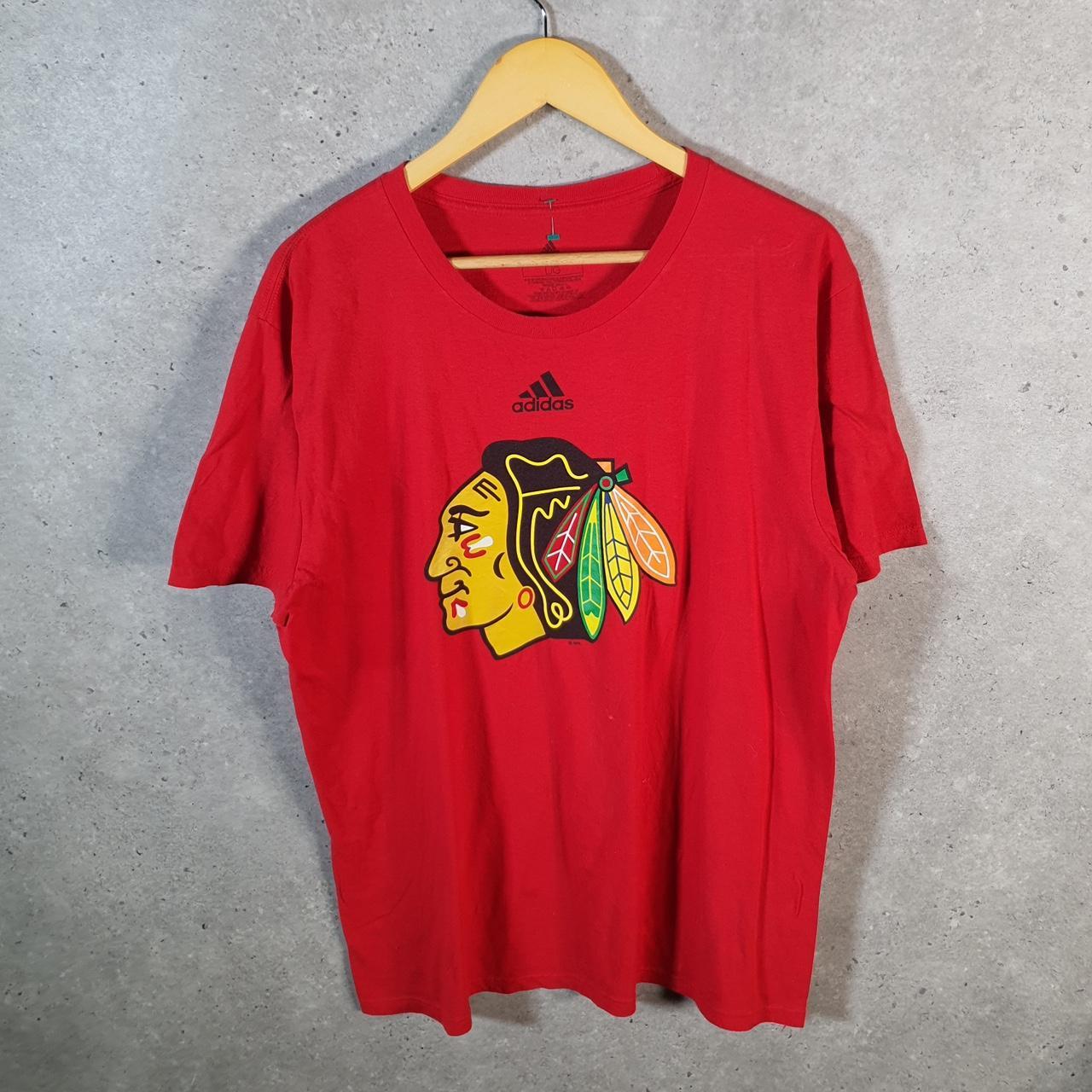 Vintage Adidas Go Tee Chicago USA T Shirt Men’s Large Red Three Stripes Logo Athletic