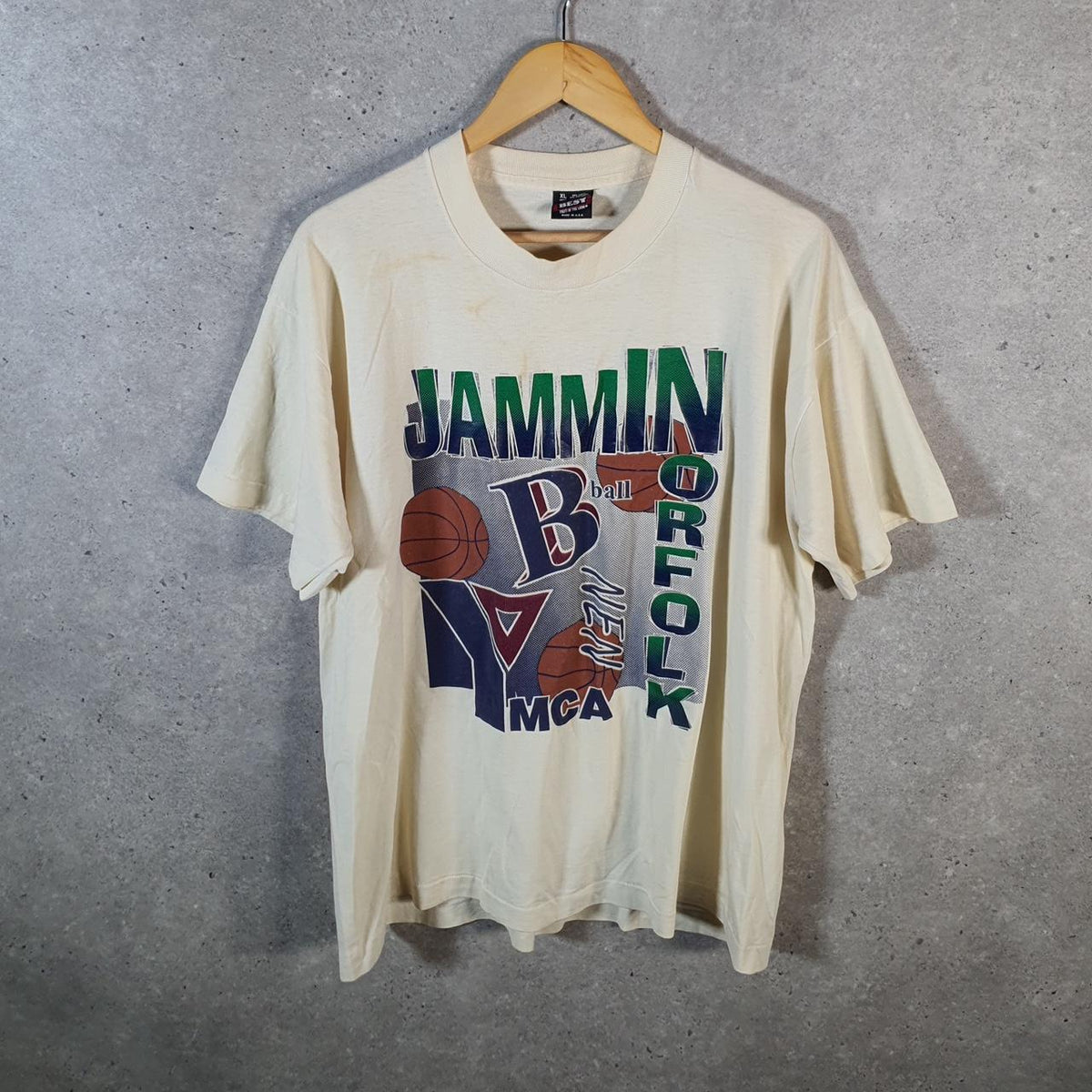 Vintage Fruit of the Loom Best Jammin Norfolk Basketball YMCA USA Single Stitch T Shirt Men’s XL Beige Big Fish Vintage