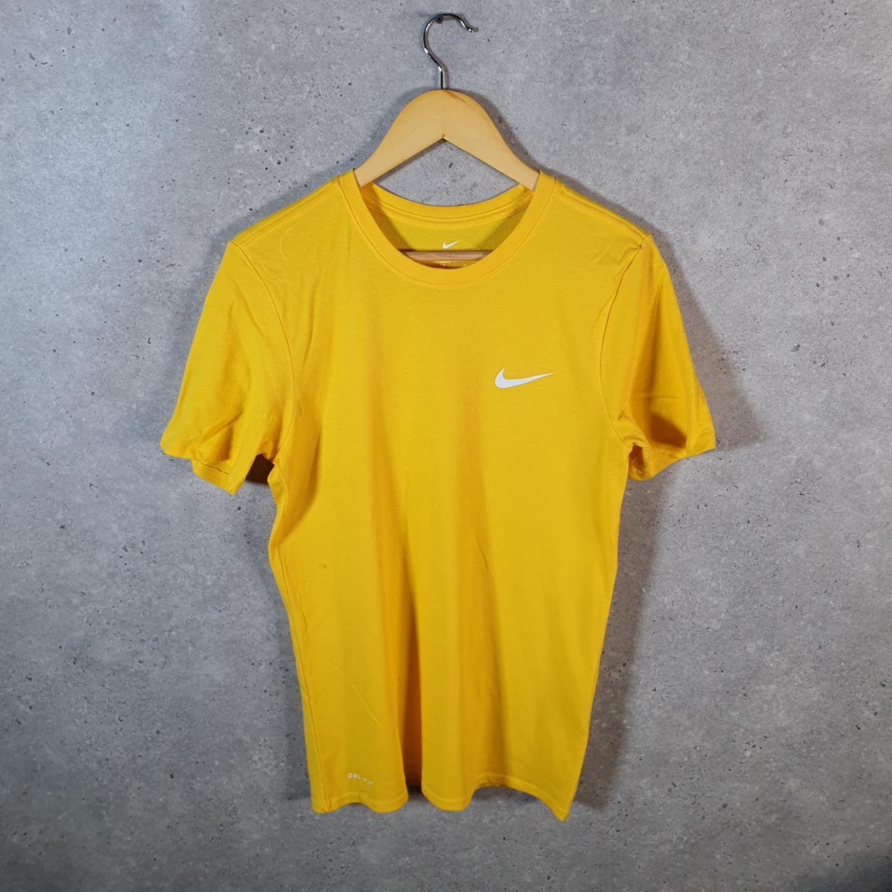 Vintage Nike Dri Fit T Shirt Men’s Small Yellow Logo Printed Swoosh Athletic
