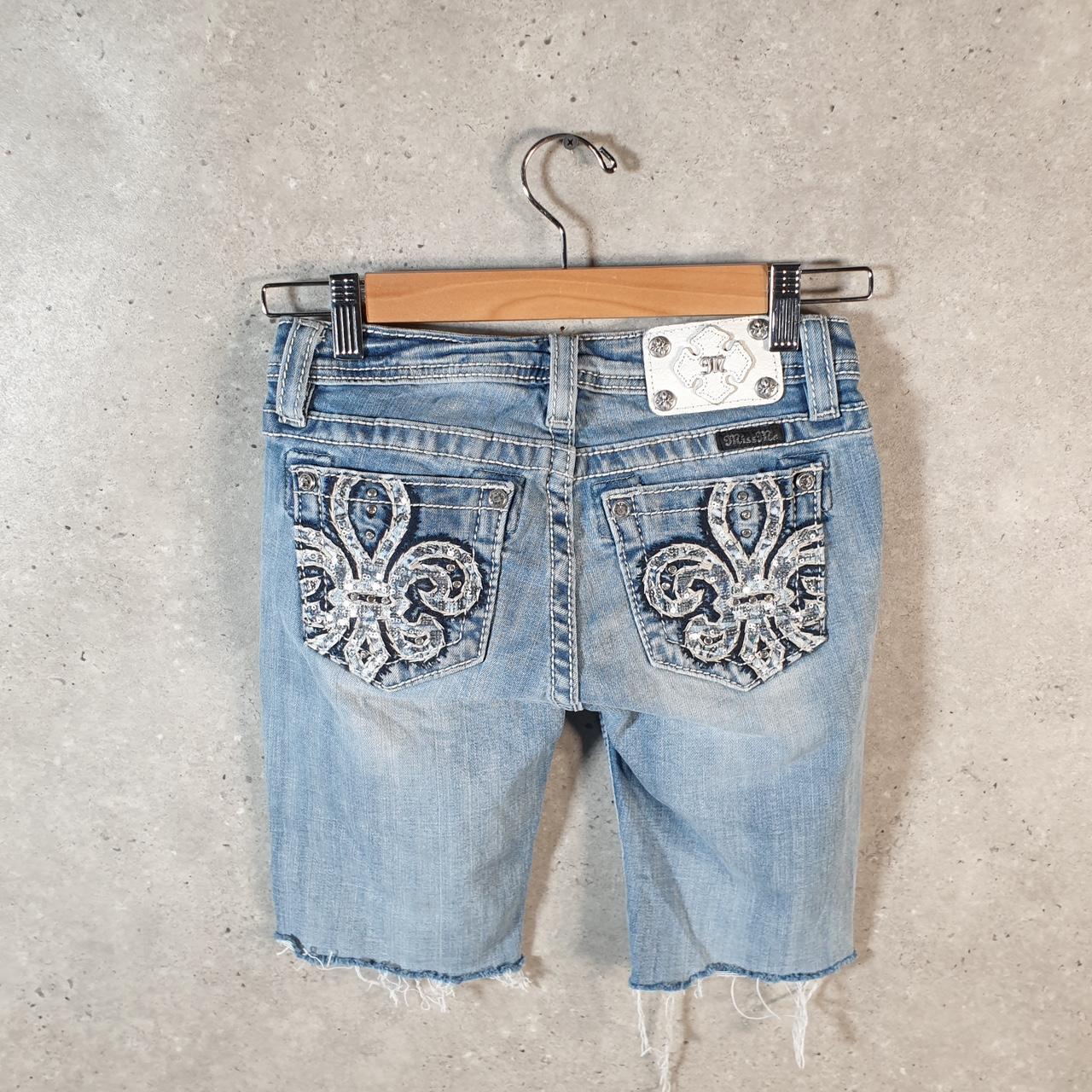 Vintage Miss Me Baggy Y2K Hip Hop Jeans Shorts Jorts Womens W24 Blue Denim Low Rise