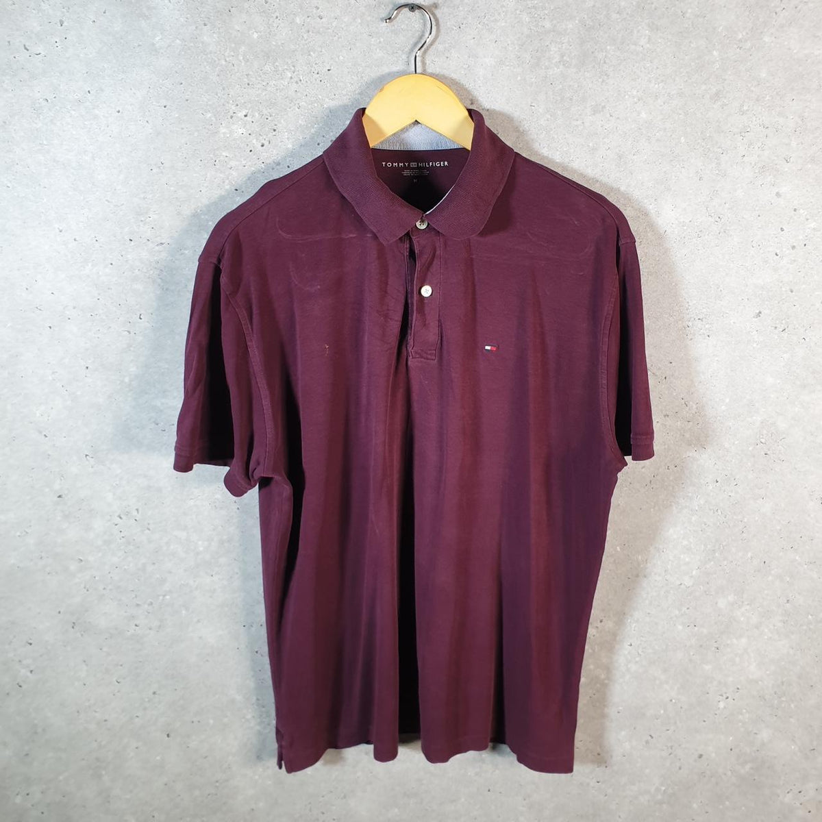 Vintage Tommy Hilfiger Polo Shirt Men’s Medium Burgundy Classic Fit Embroidered Logo
