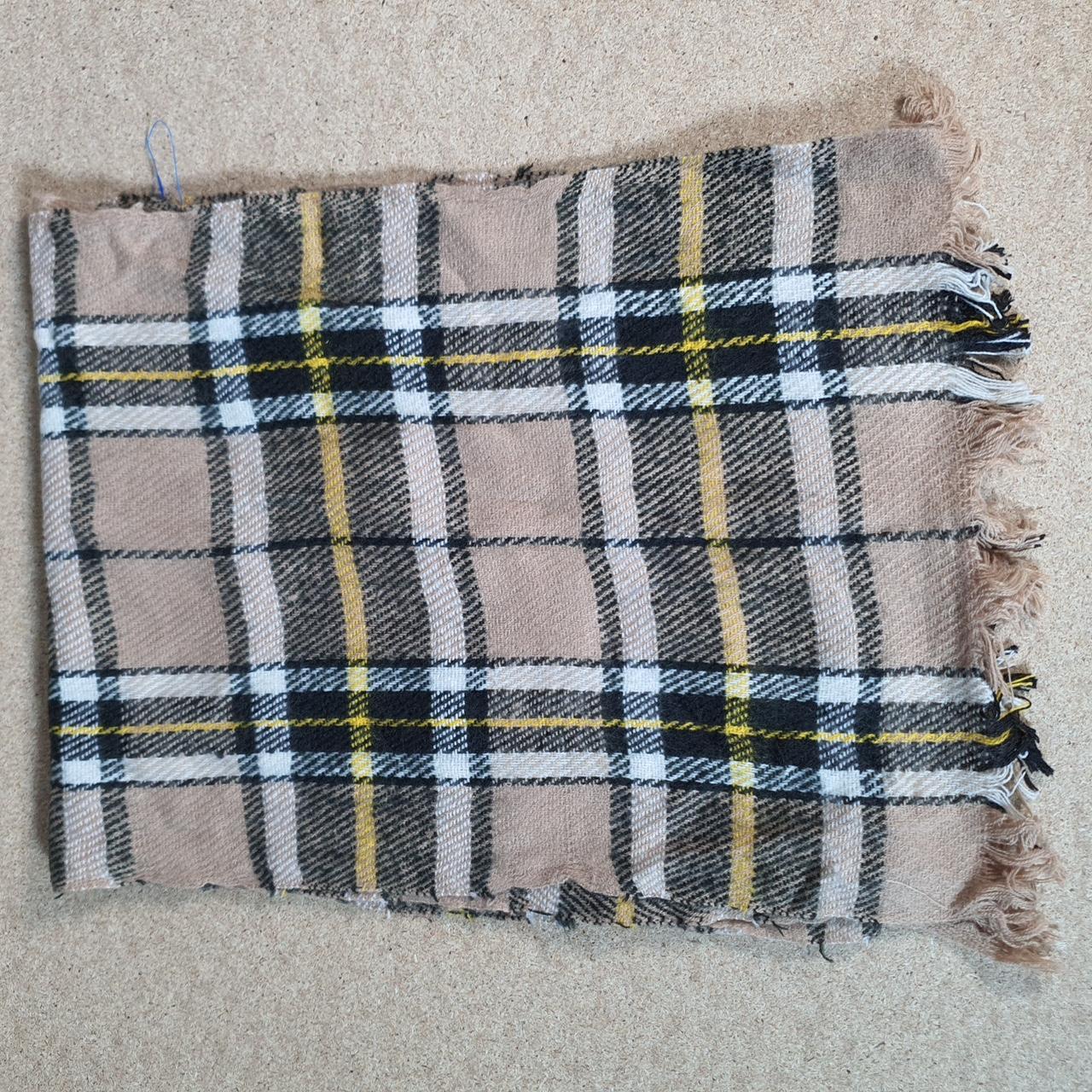 Tartan Nova Check Checkered Scarf