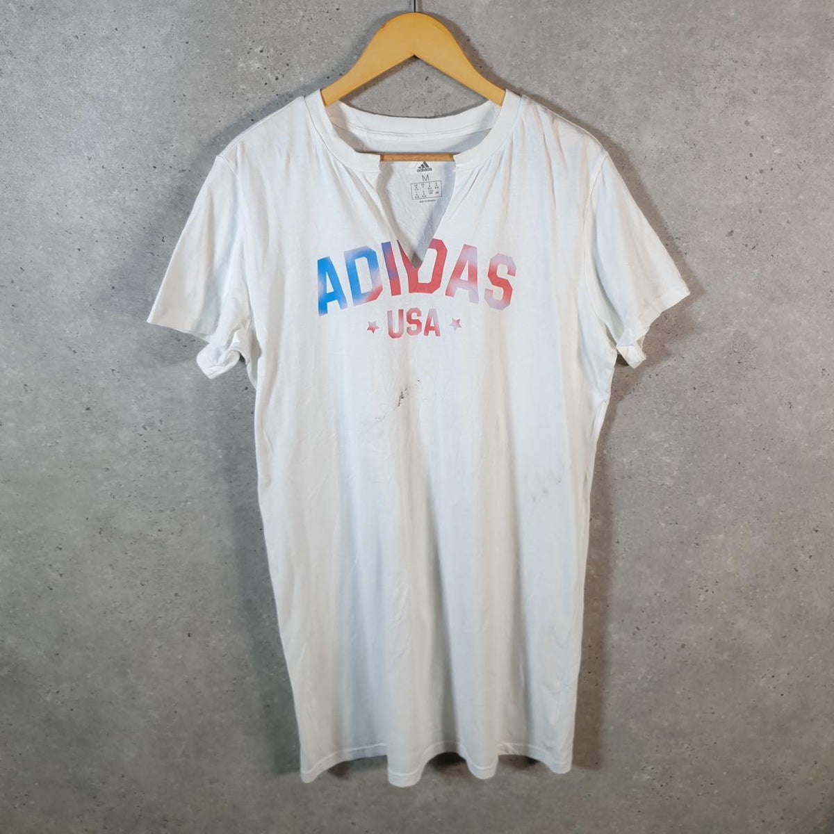 Vintage Adidas Spellout USA Retro T Shirt Womens Medium White Logo Athletic