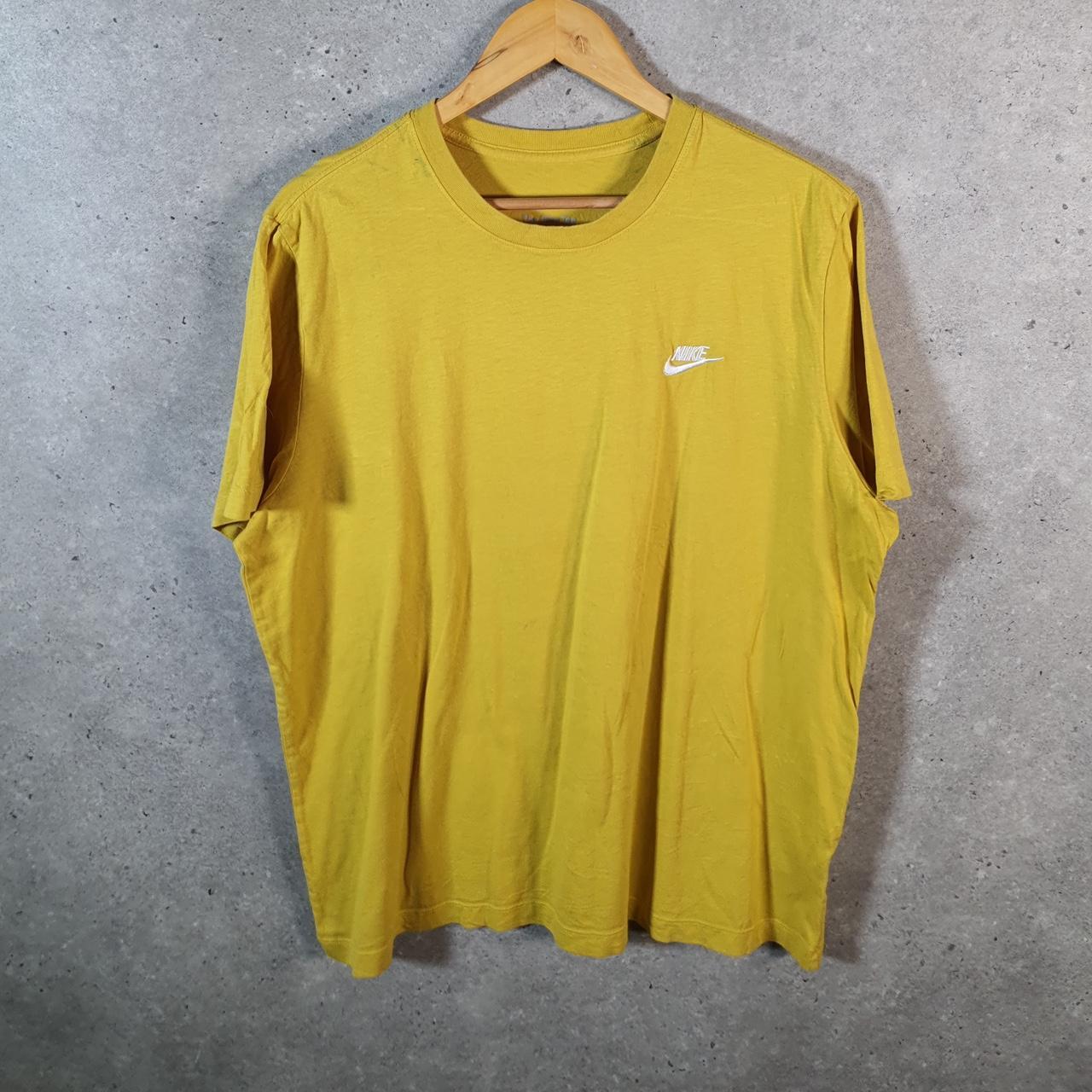 Vintage Nike Club T Shirt Men’s XL Yellow Embroidered Swoosh Logo Athletic Big Fish Vintage