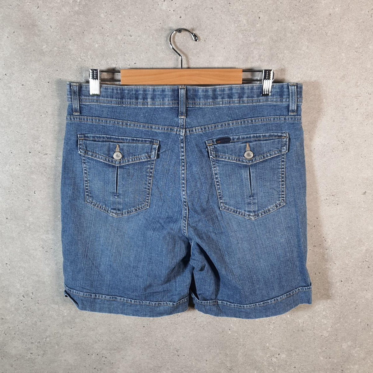 Vintage Lee Low Rise Baggy Shorts Jorts Cargo Womens W34 Blue Relaxed Denim A4524