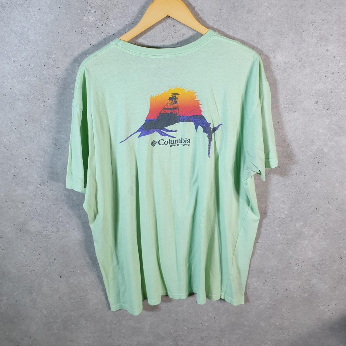 Vintage Columbia Perfomance Fishing Gear T Shirt Men’s 2XL Blue Athletic