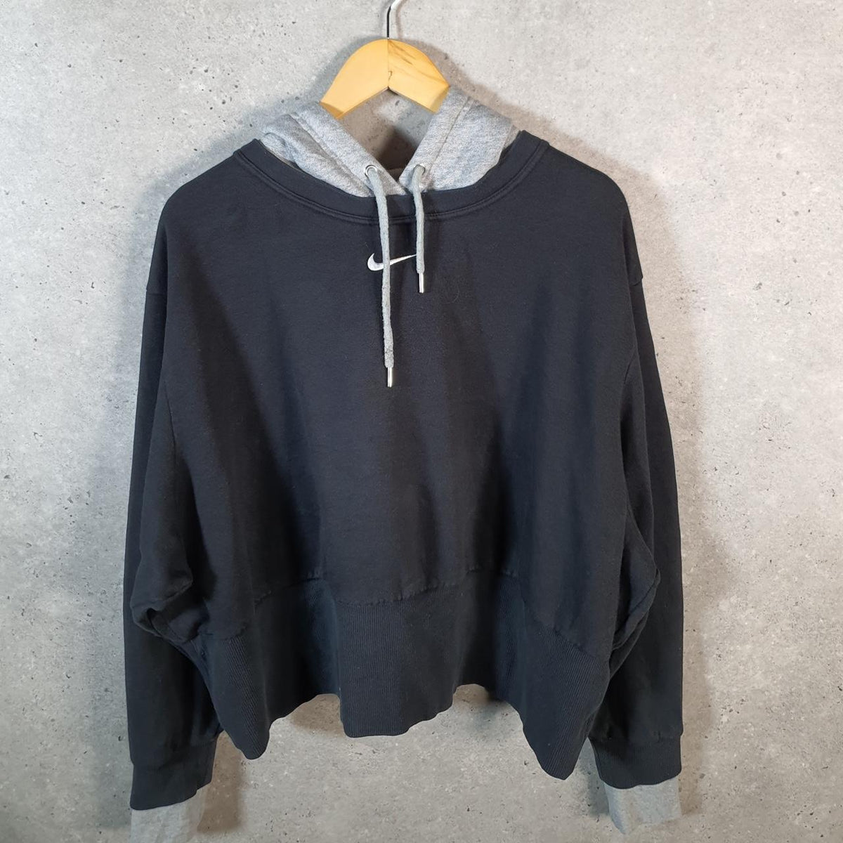 Vintage Nike Centre Swoosh Hoodie Womens XL Black Y2K Pullover Sweatshirt Logo Big Fish Vintage