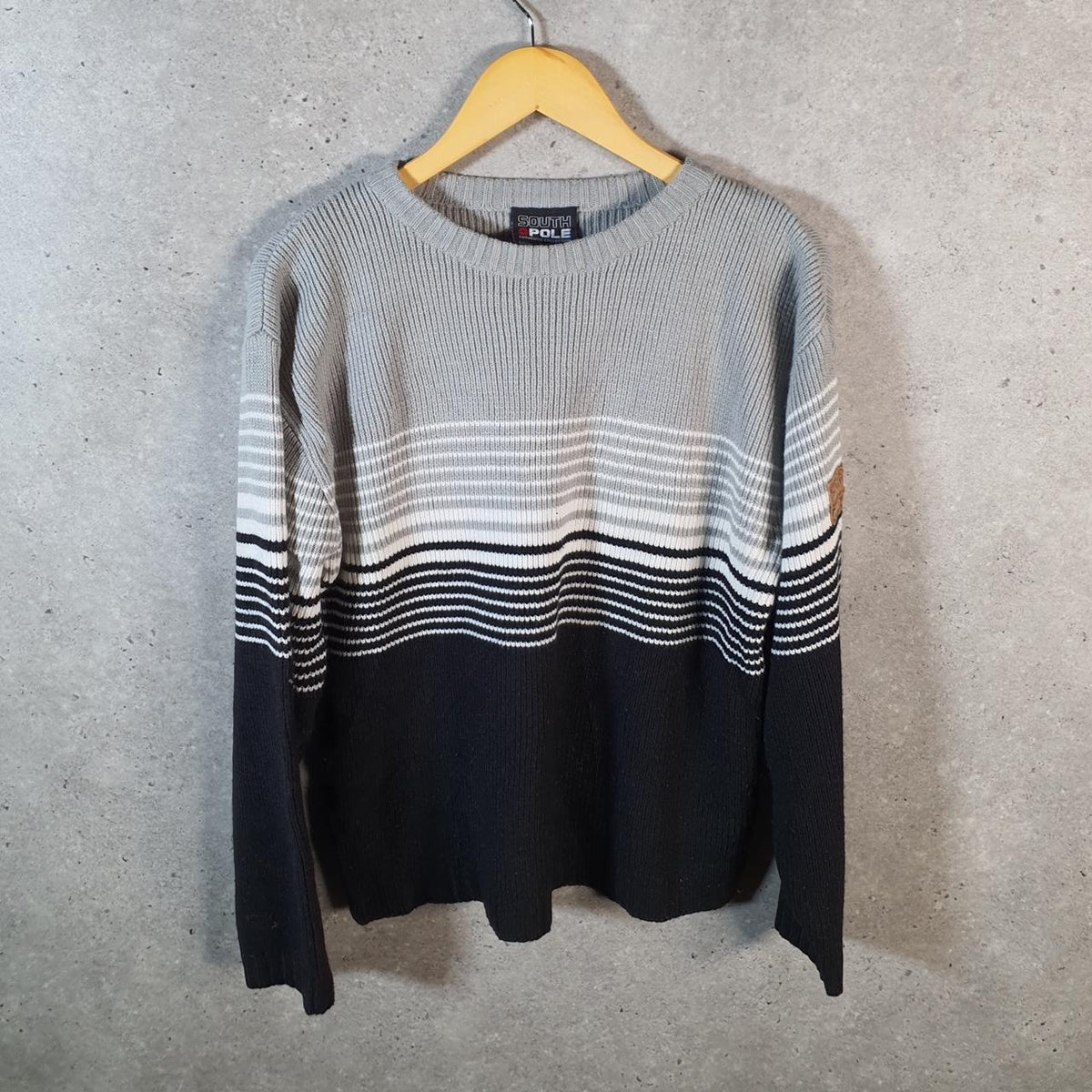 Vintage SouthPole Y2K Spellout Knit Sweater Jumper Mens Small Grey Striped Pullover Hip Hop