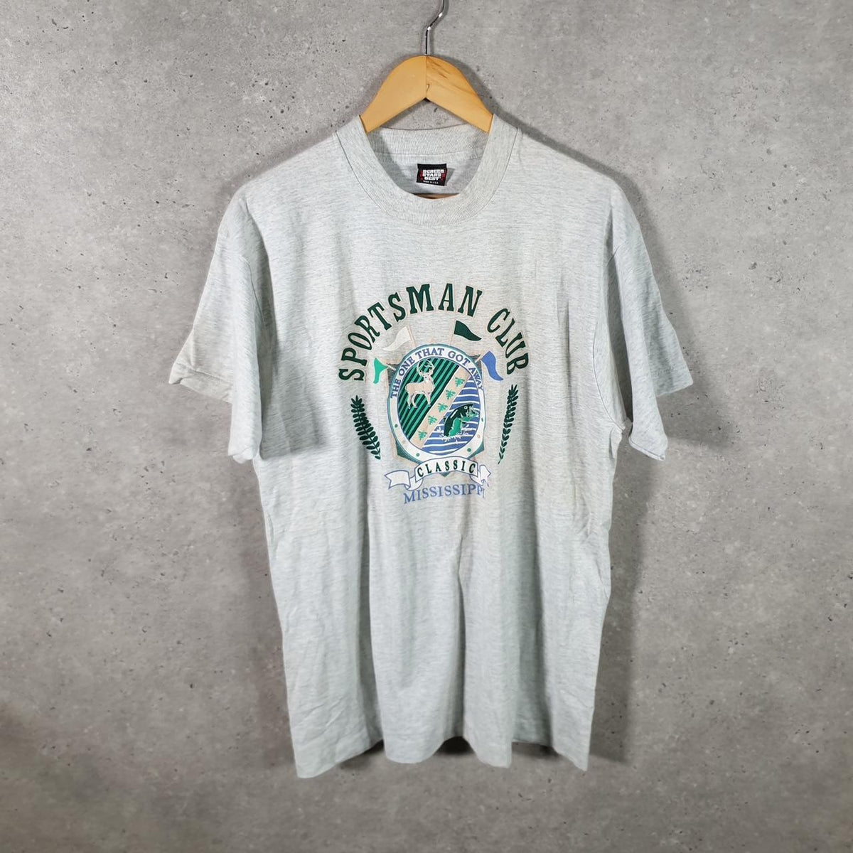 Vintage Screen Stars Best Mississippi Sports USA Single Stitch T Shirt Men’s XL Grey Big Fish Vintage