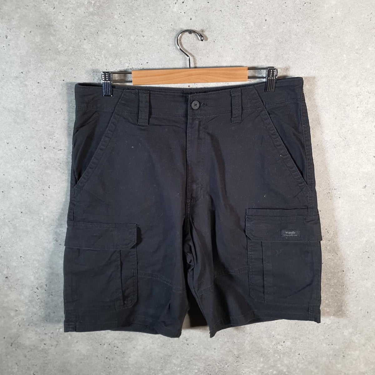 Vintage Wrangler Chino Shorts Jorts Cargo Men’s W34 Black Baggy Cotton A4444