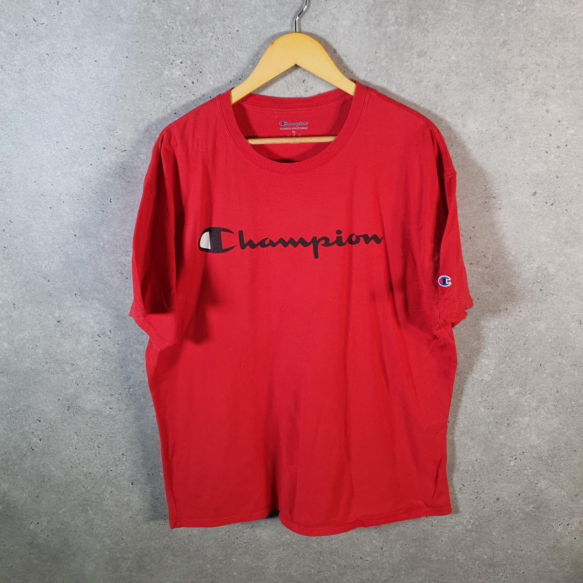 Vintage Champion Embroidered Spellout T Shirt Men’s XL Red American USA Athletic