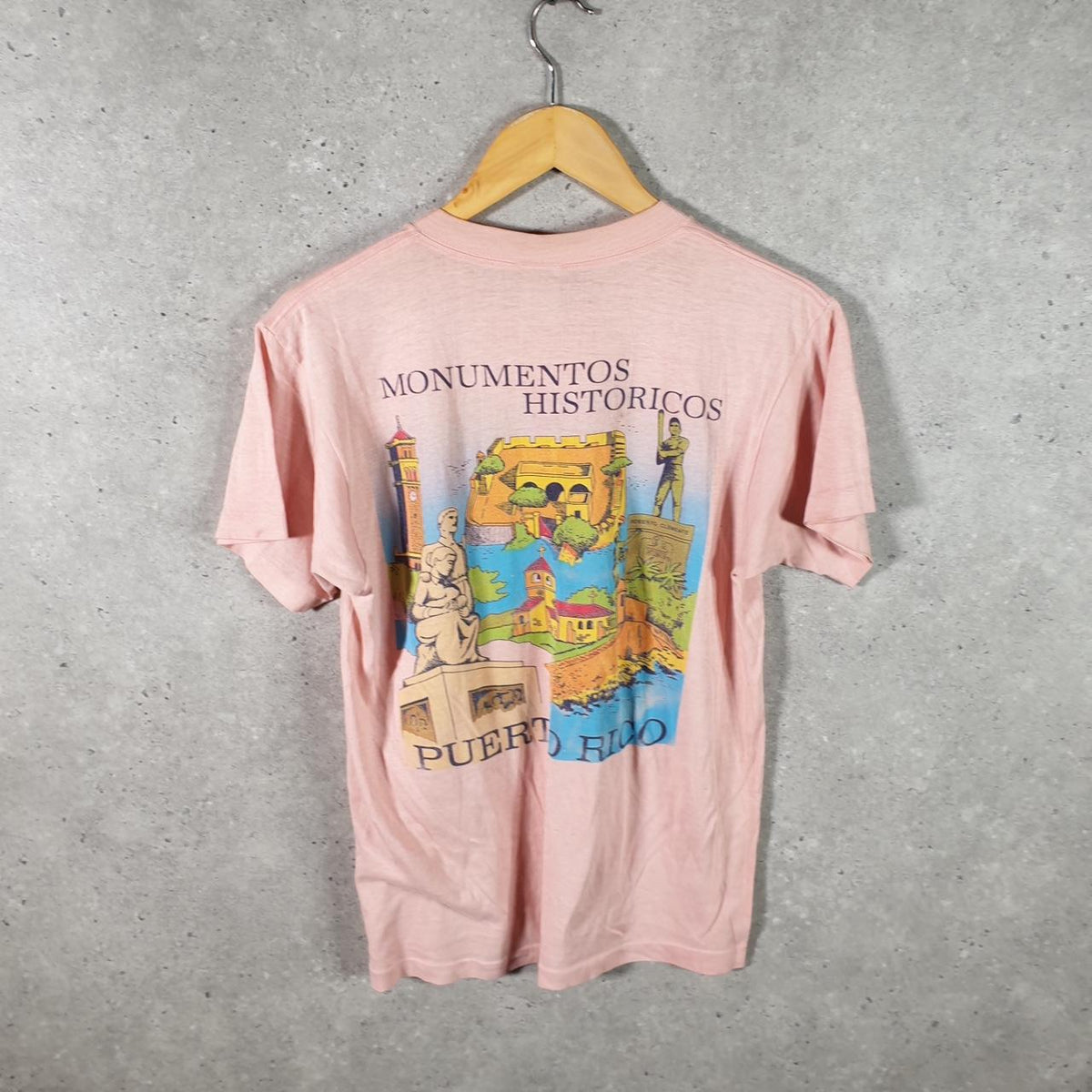 Vintage Puerto Rico Monumentos Historicos Graphic 90s USA Single Stitch T Shirt Men’s M Pink