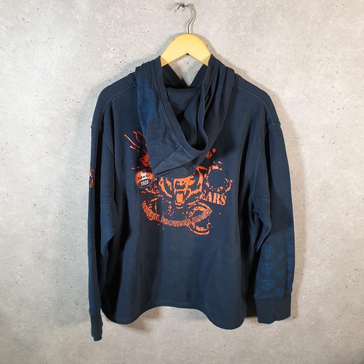 Vintage NFL Chicago Bulls Hoodie Mens XL Navy Blue Pullover USA Pro Sport
