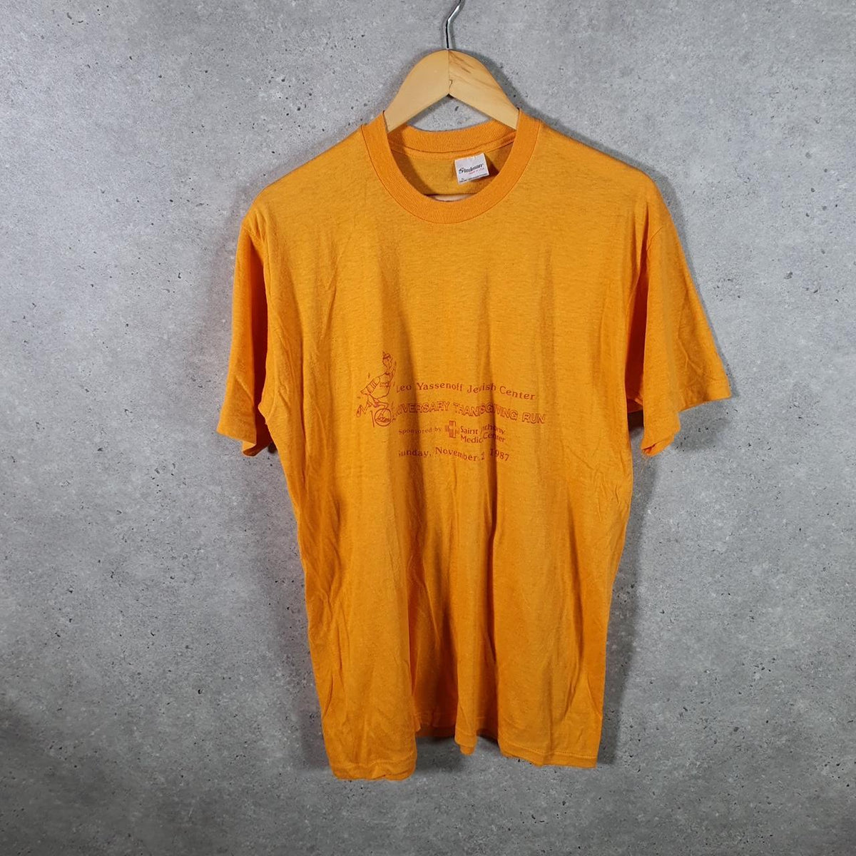 Vintage Stedman Leo Yassenoff 1987 USA Single Stitch T Shirt Men’s XL Orange Big Fish Vintage