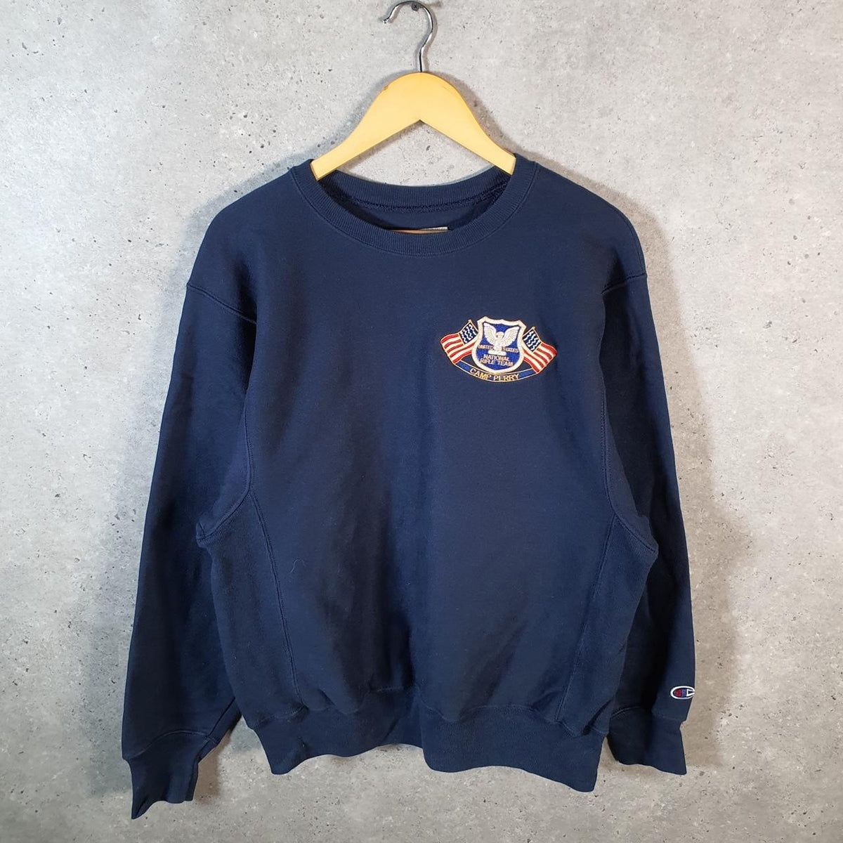 Vintage Champion Reverse Weave Sweatshirt Mens Medium Navy Blue USA Embroidered