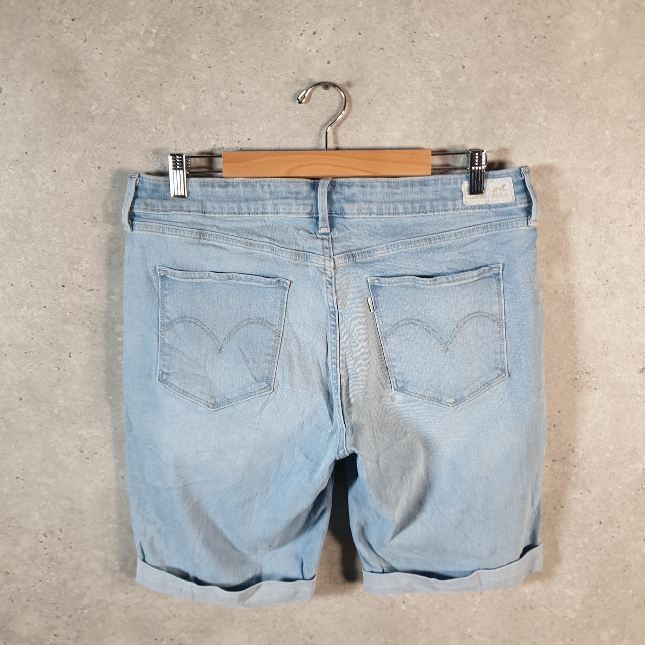 Vintage Levi’s Baggy Shorts Jorts Cargo Womens W32 Blue relaxed Denim