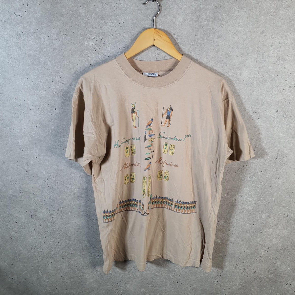 Vintage Phildar Hieroglyphics Egyptian 90s USA Single Stitch T Shirt Men’s Medium Beige