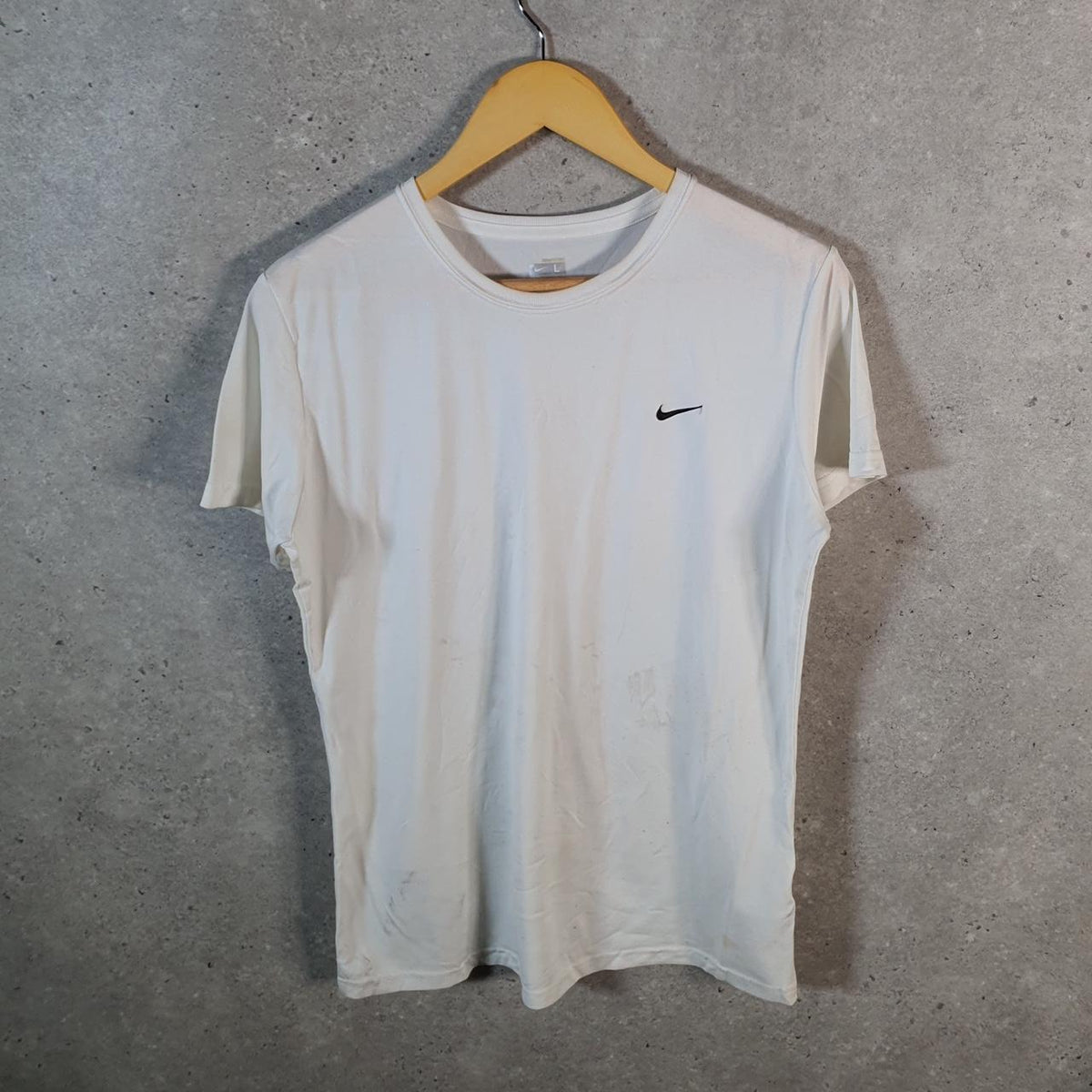 Vintage Nike Fit Dry T Shirt Womens Large White Sports Swoosh Athletic