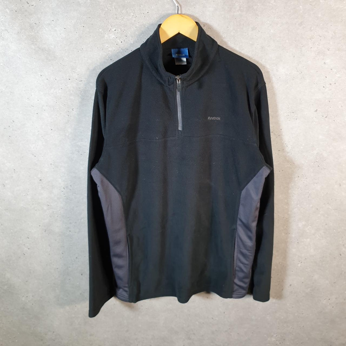 Reebok 1/4 Zip Fleece Sweatshirt Pullover Mens Large Black Embroidered Logo