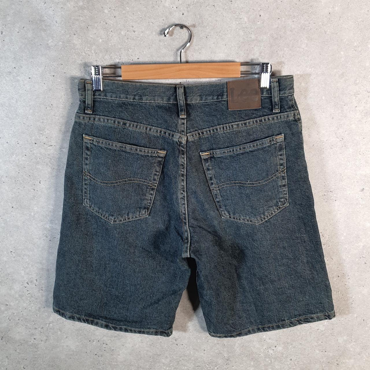 Vintage Lee Denim Shorts Jorts Cargo Men’s W33 Blue Baggy Cotton