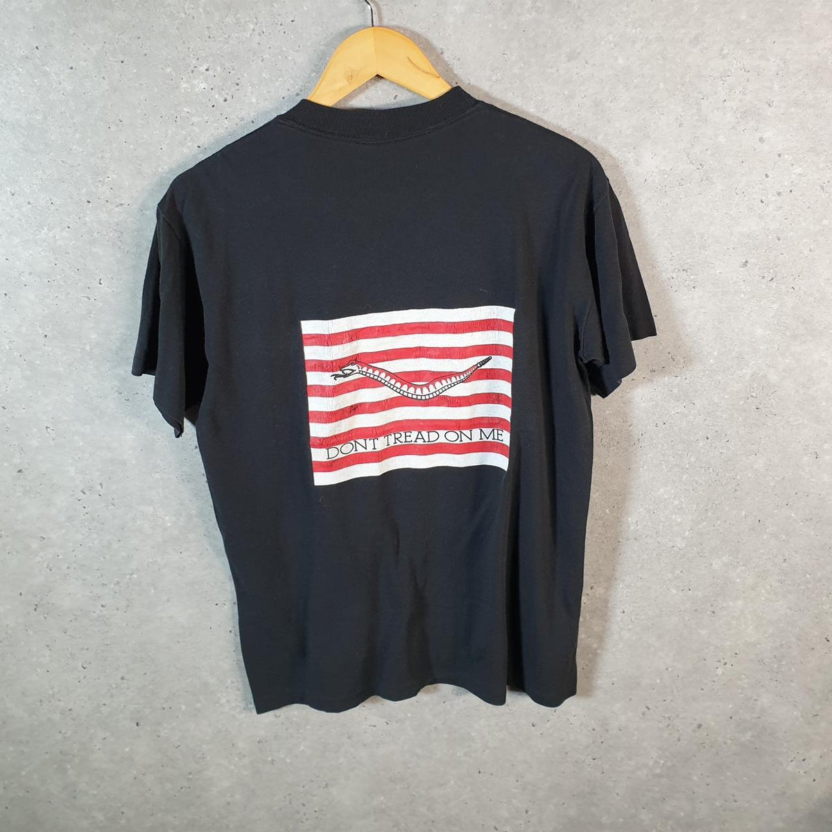 Vintage Dont Tread on Me Snake Graphic USA Single Stitch T Shirt Men’s Small Black C8017