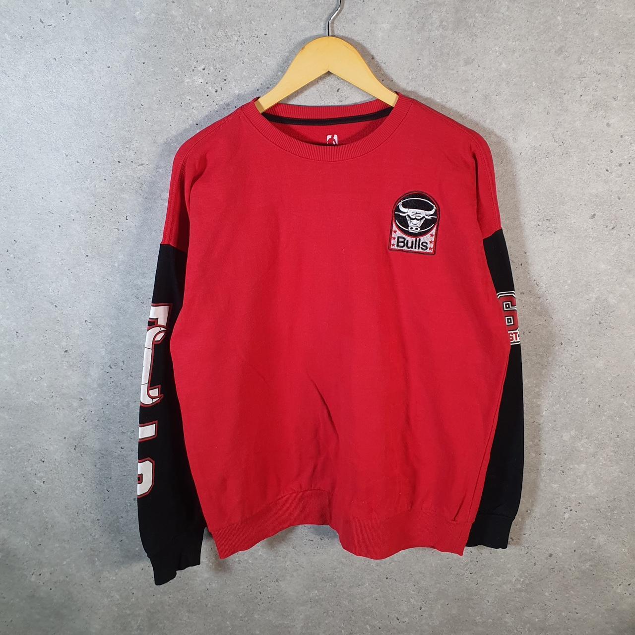 Vintage NBA Chicago Bulls Knit Sweater Men’s Medium Red Y2K Pullover American