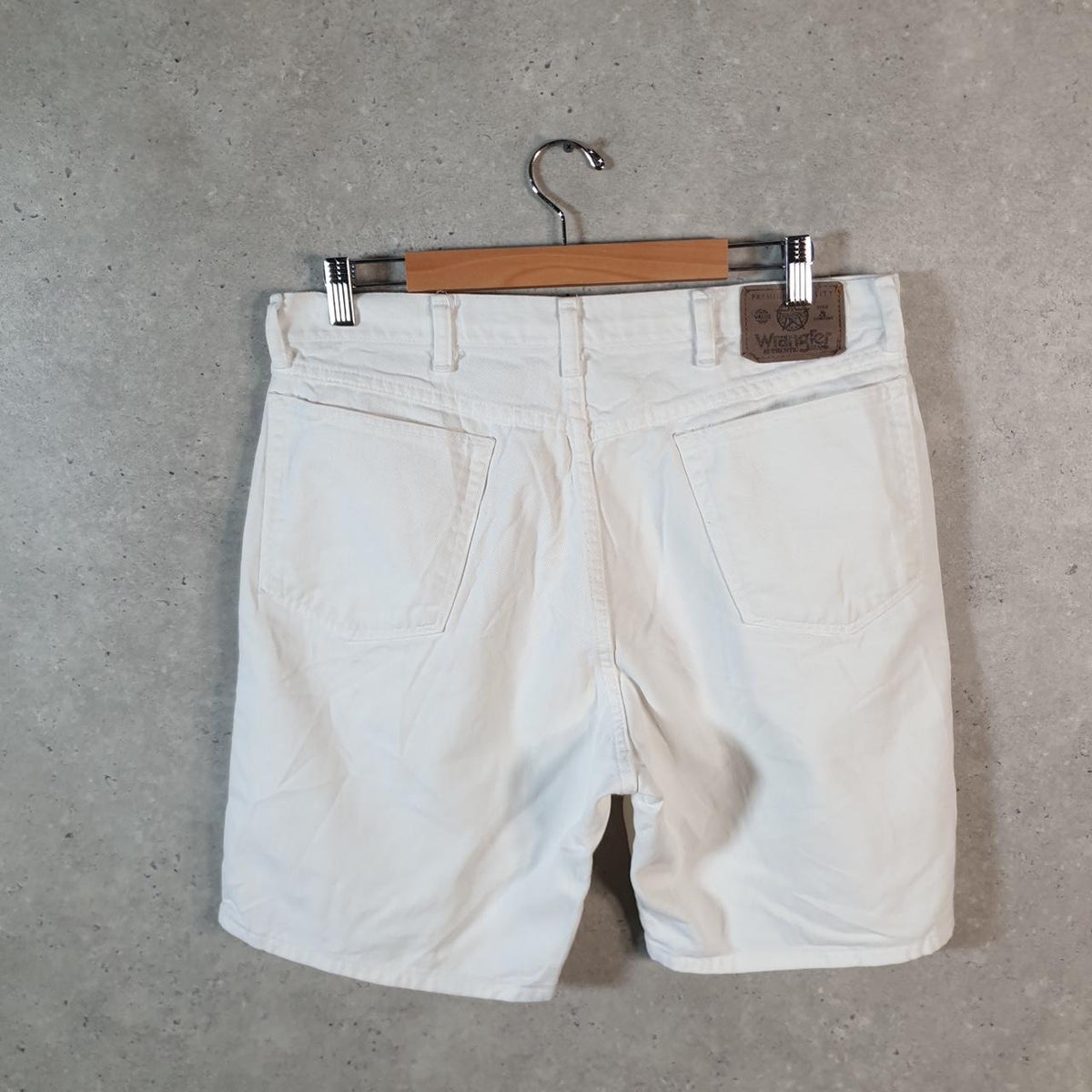 Vintage Wrangler Denim Shorts Jorts Cargo Men’s W36 White Baggy Cotton