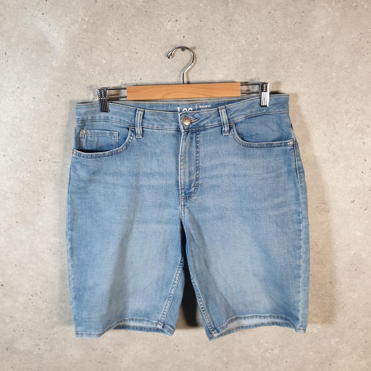 Vintage Lee Baggy Shorts Jorts Cargo Womens W34 Blue Relaxed Denim