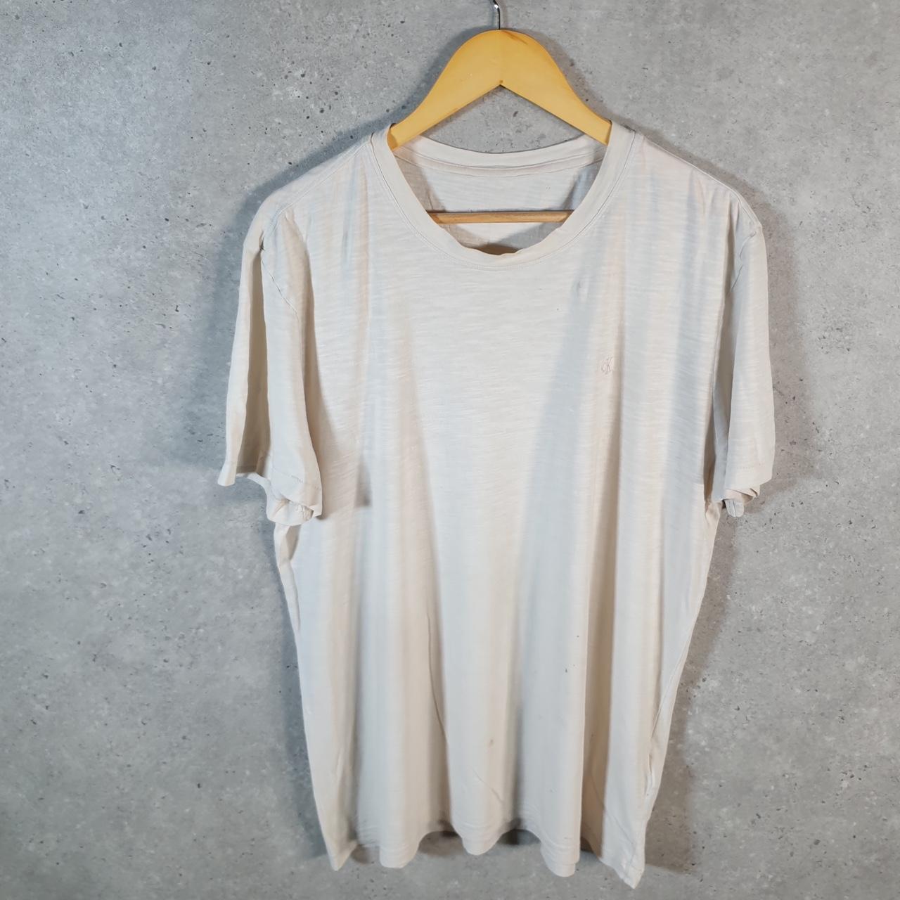 Vintage Calvin Klein Spellout Blank T Shirt Men’s Medium Beige Casual Sports