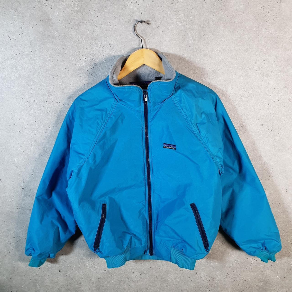 Vintage Patagonia 90s Waterproof Jacket Womens Small Blue Full Zip Windbreaker Big Fish Vintage