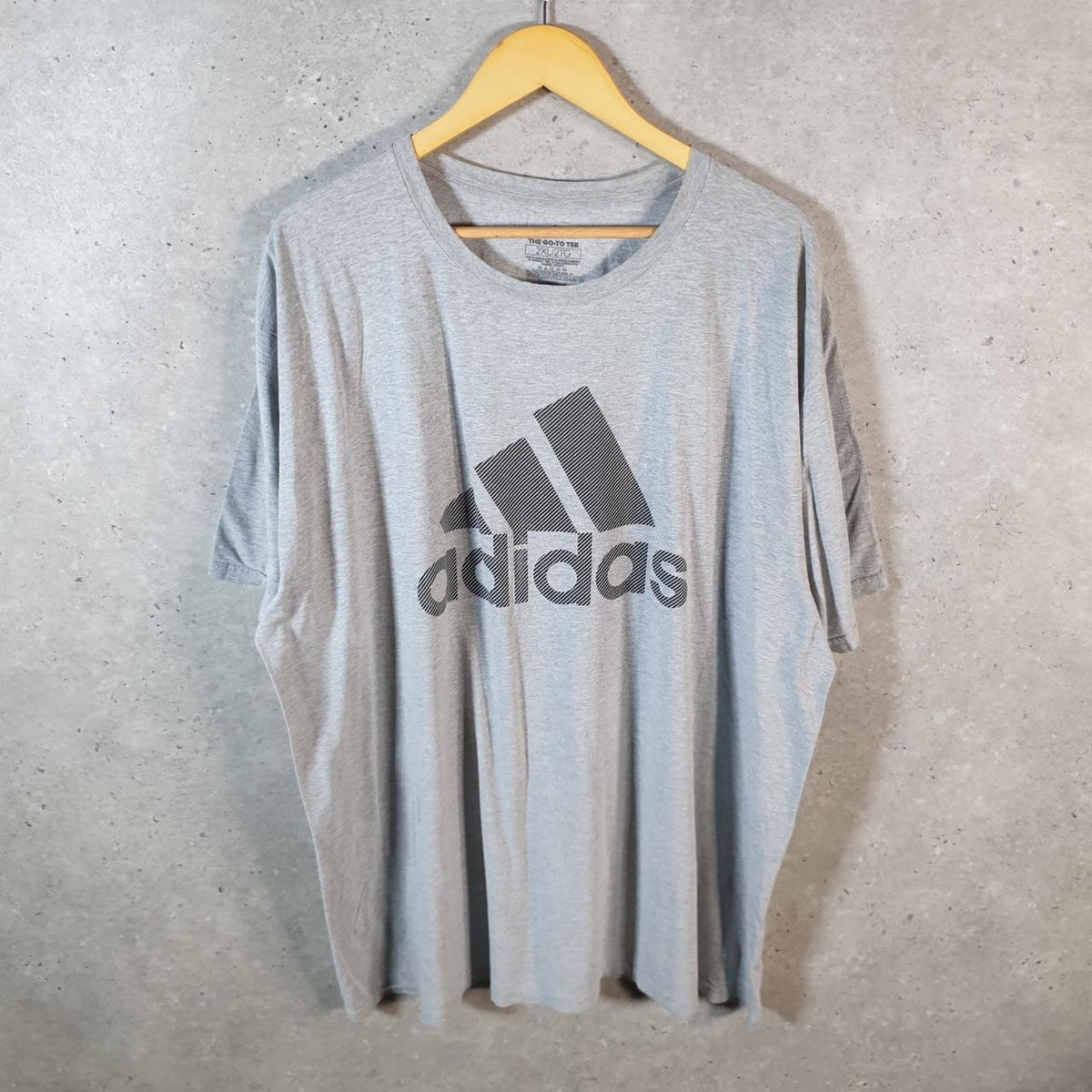 Vintage Adidas Go Tee T Shirt Shirt Men’s 2XL Grey Three Stripes Logo Athletic