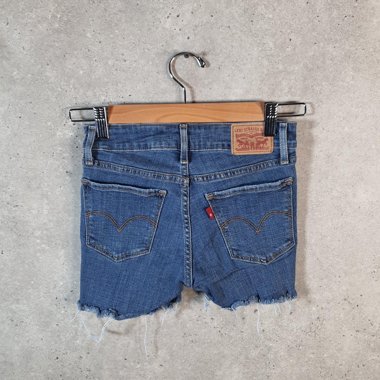 Vintage Levi’s Cut Short Baggy Shorts Jorts Cargo Womens W24 Blue Relaxed Denim A4570