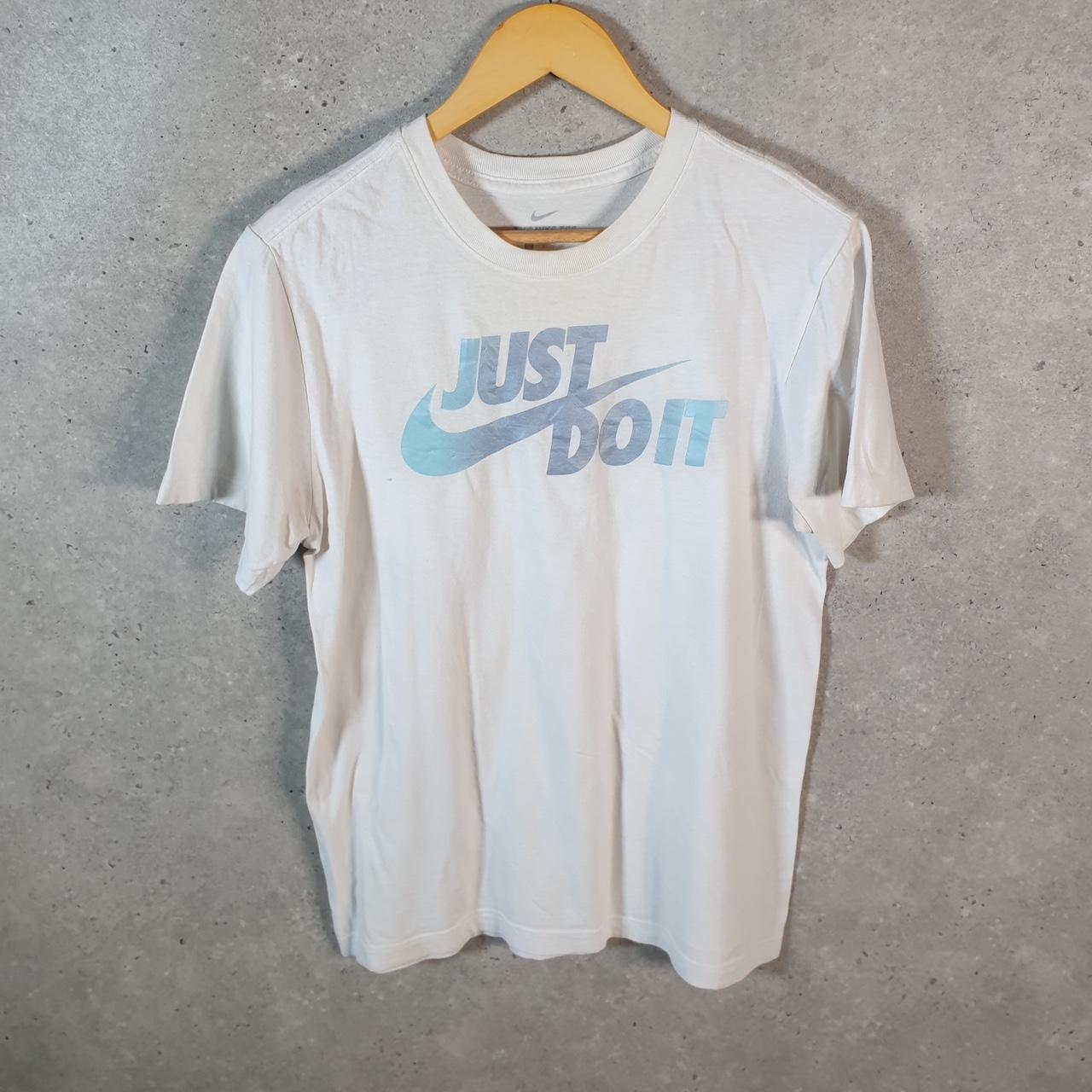 Vintage Nike Just Do It Spellout T Shirt Shirt Men’s Small White Logo Athletic C9610
