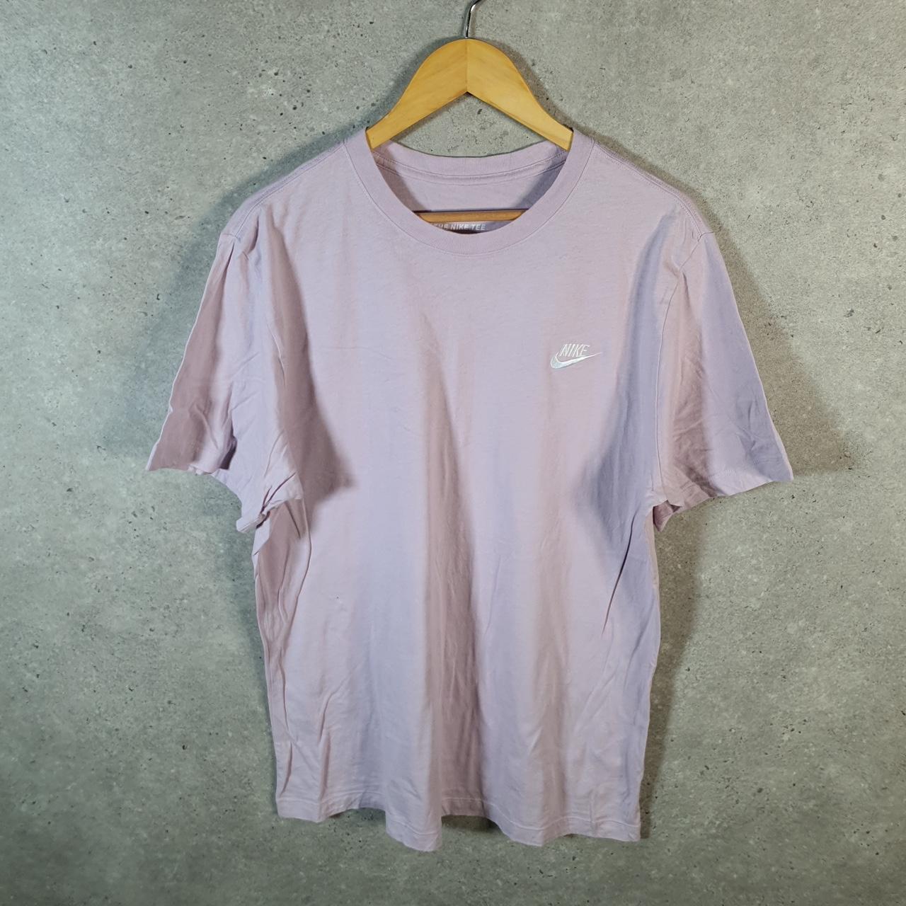 Vintage Nike Club Embroidered T Shirt Men’s Large Pink Swoosh Y2K Pullover Logo