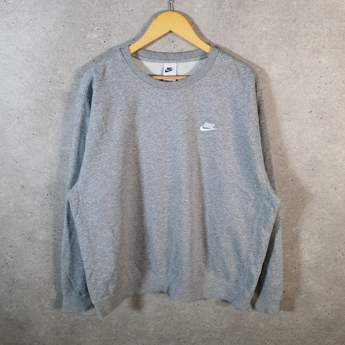 Vintage Nike Club Sweatshirt Men’s Large Tall Grey Swoosh Y2K Pullover Logo