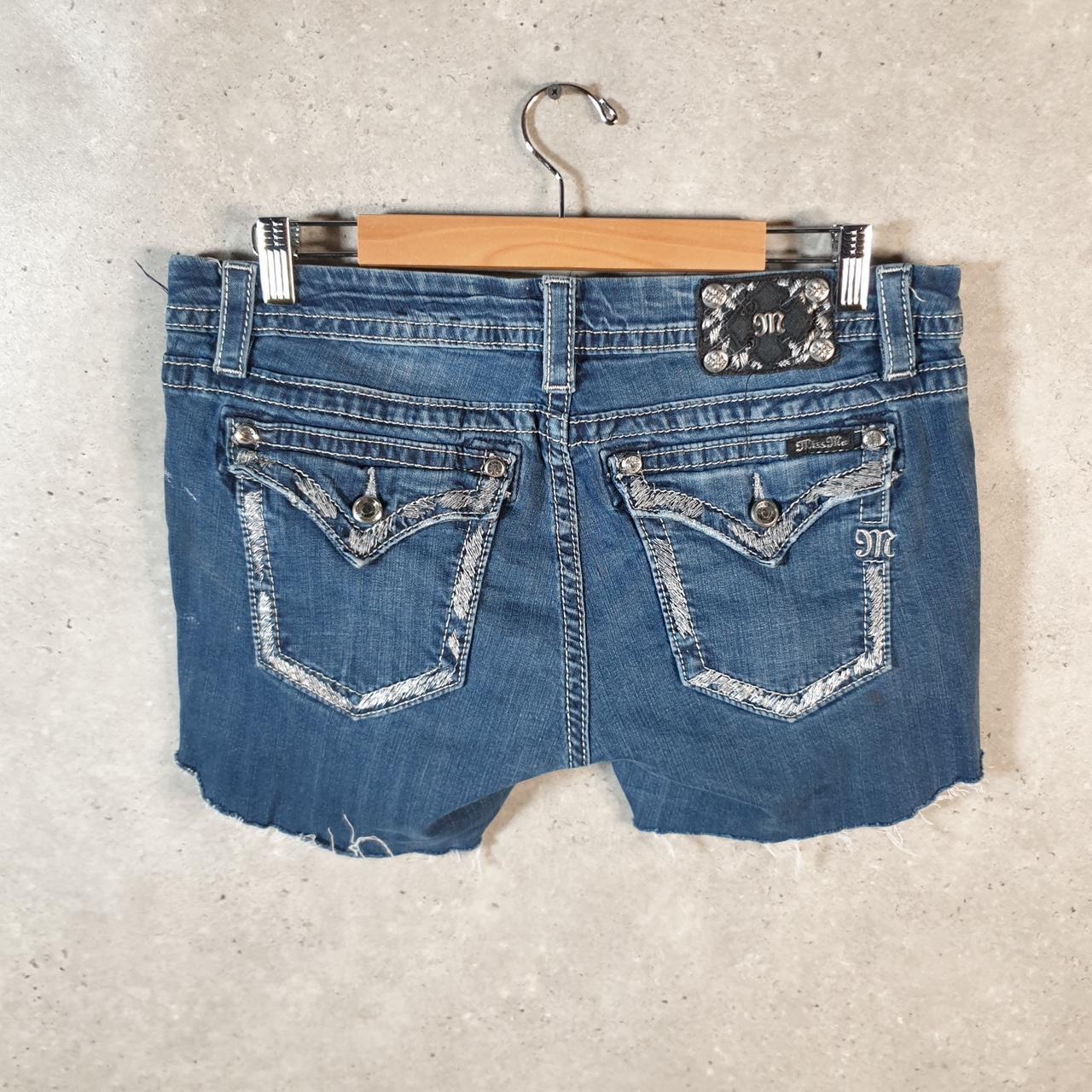 Vintage Miss Me Baggy Y2K Hip Hop Jeans Shorts Jorts Womens W32 Blue Denim Low Rise