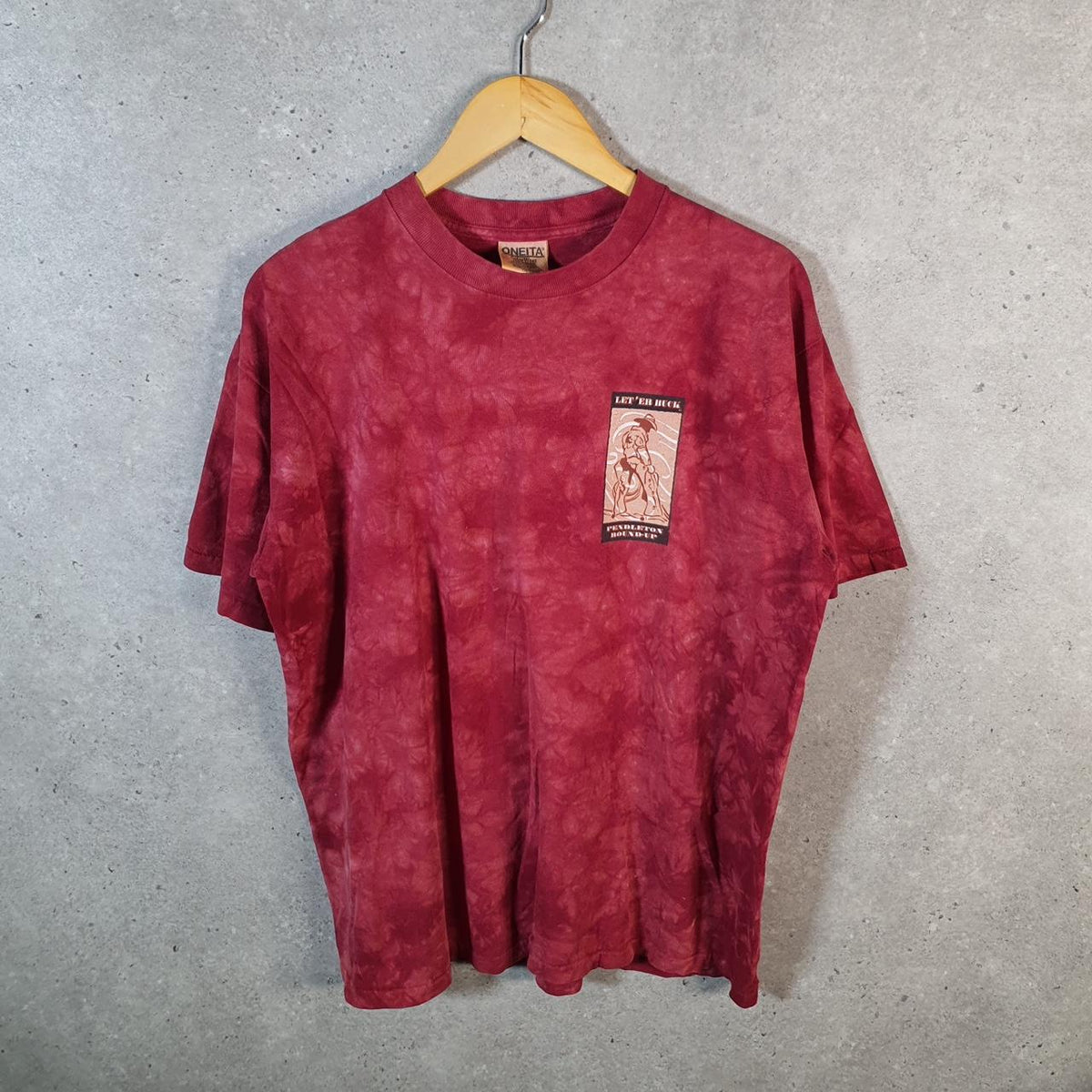 Vintage Pendleton Roundup Oneita 90s USA Single Stitch T Shirt Men’s Large Red Big Fish Vintage