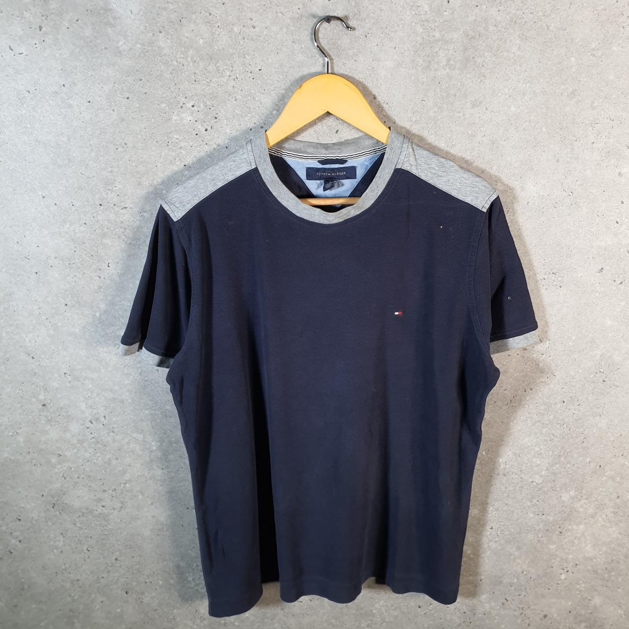 Vintage Tommy Hilfiger T Shirt Men’s Medium Navy Blue Classic Fit Embroidered Logo