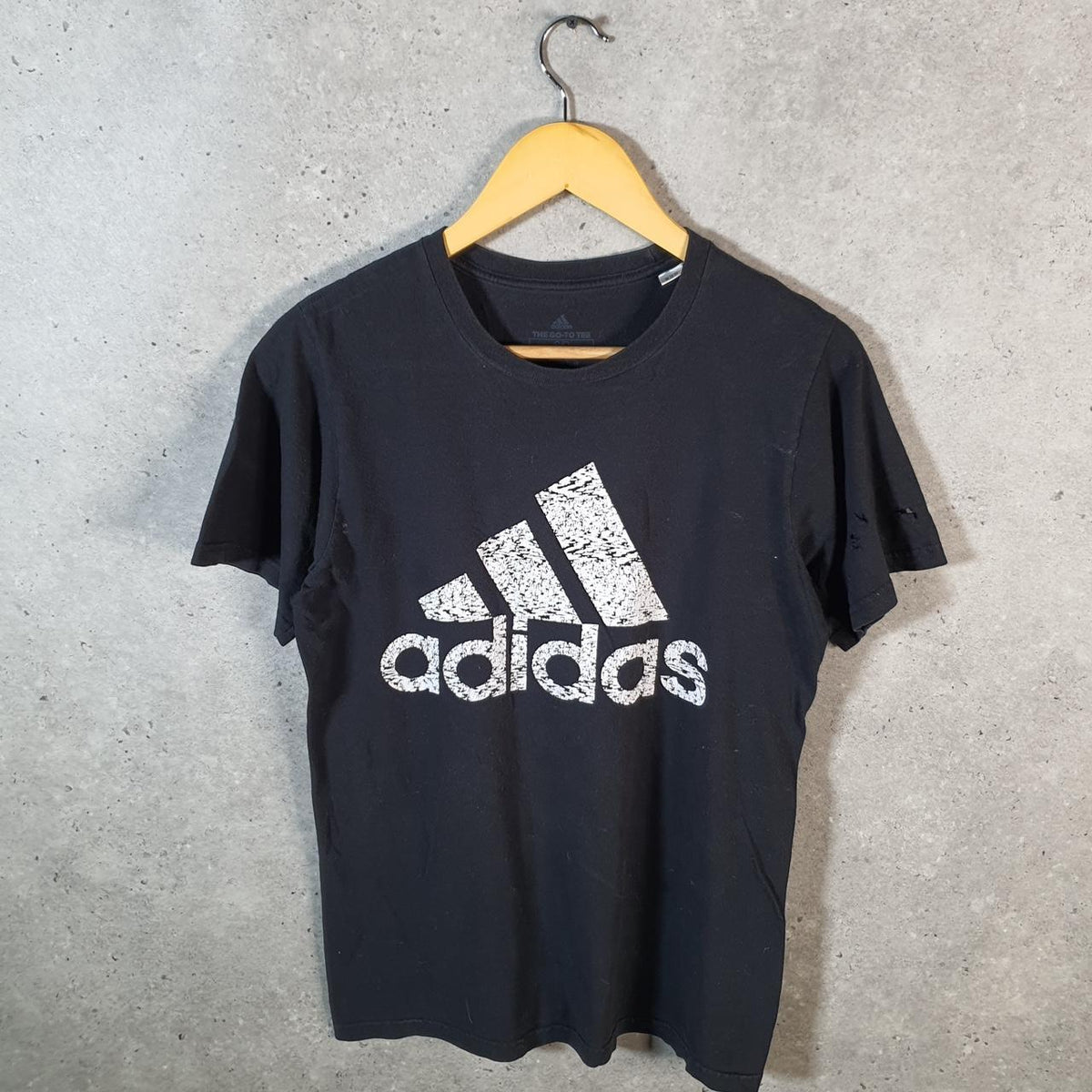 Vintage Adidas Go To Tee T Shirt Men’s Small Black Three Stripes Logo Athletic